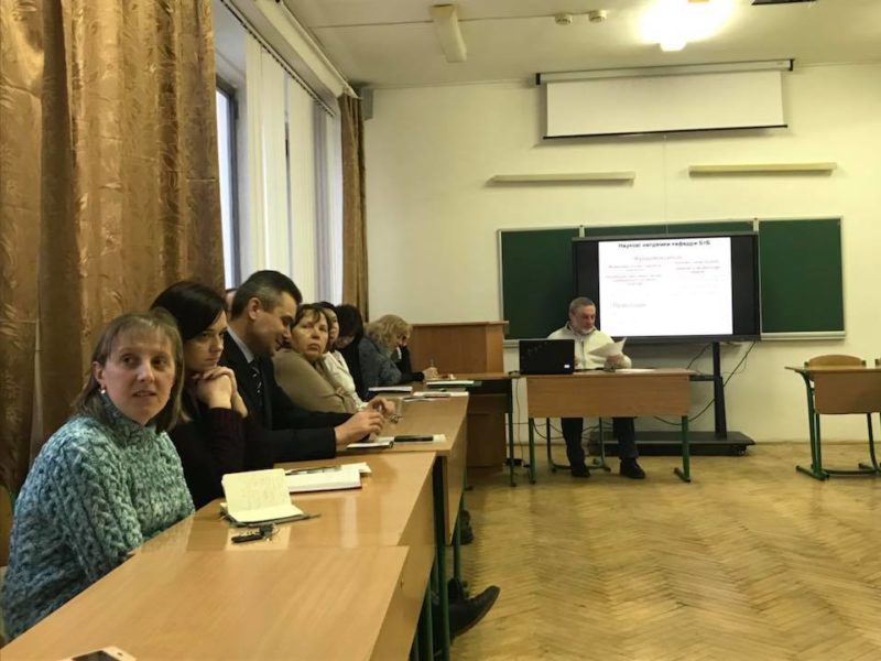 “Аби діти не на кухні підривали все”. Біолого-хімічний центр створять у Франківську