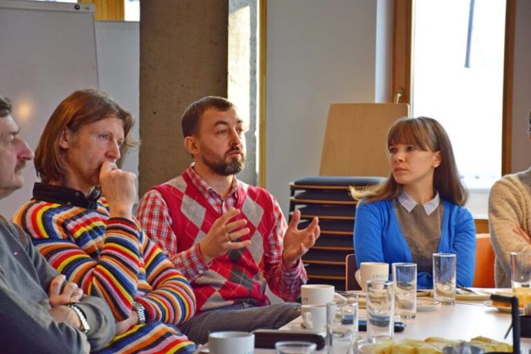 Наступним у Франківську підсвітять медуніверситет