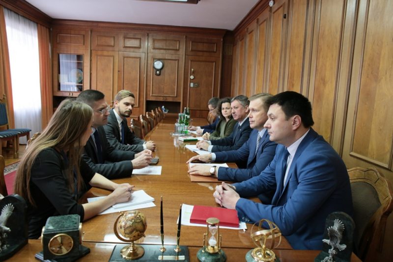 Голова ОДА з представниками ОБСЄ говорив про безпеку релігійних громад