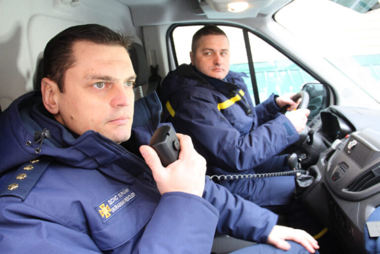 Рятувальники не знайшли місце “катастрофи” літака на Прикарпатті