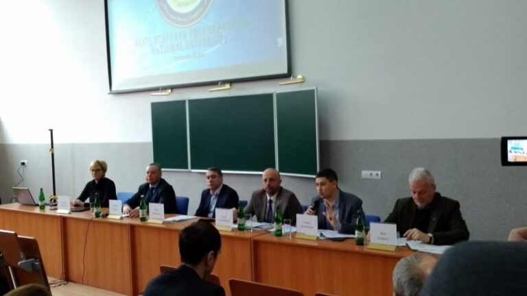 У Франківську представники Литви і НАТО обговорили шляхи протидії гібридній війні