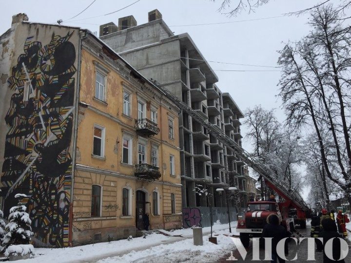 Мешканці будинку на Шевченка два тижні живуть без газу