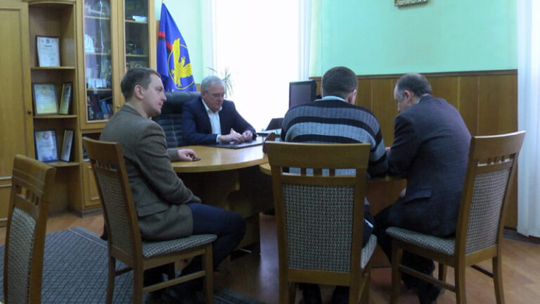 Коломия та прифронтовий Покровськ стали містами-побратимами (ВІДЕО)