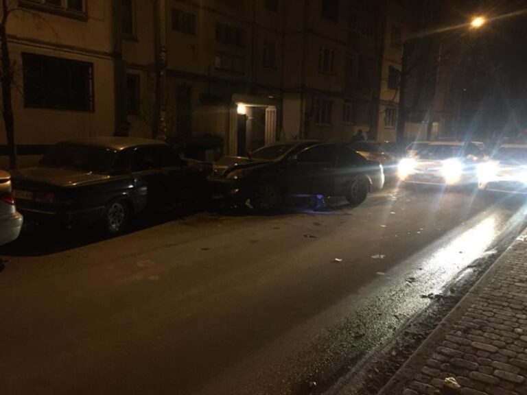 На Вовчинецькій сталася ДТП за участі п’яти автомобілів