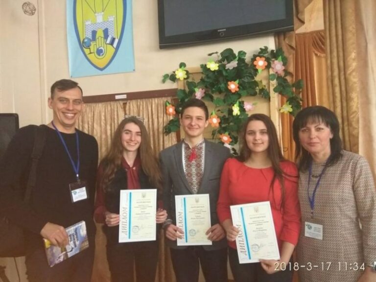 Дівчина з Калуша відзначилася на Всеукраїнській олімпіаді