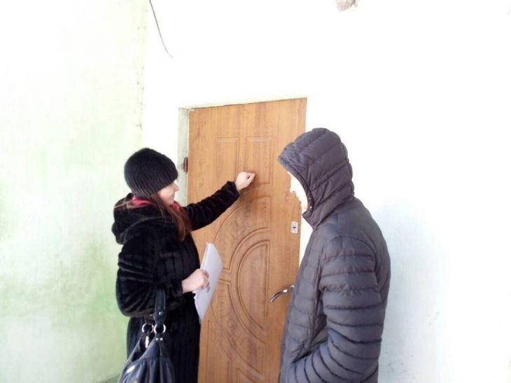 На Коломийщині за несплату аліментів держвиконавці арештували земельну ділянку і дві квартири
