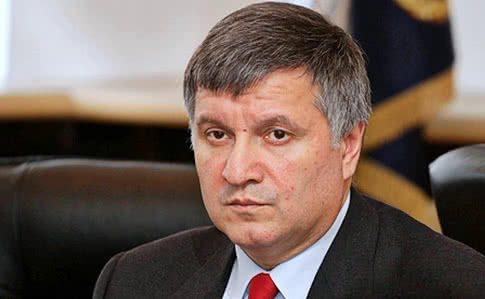 Росіяни не зможуть голосувати в консульствах РФ в Україні