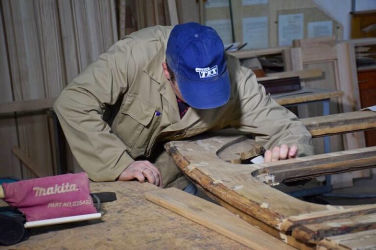 Відомо, які старовинні двері Франківська відреставрують за кошти міста