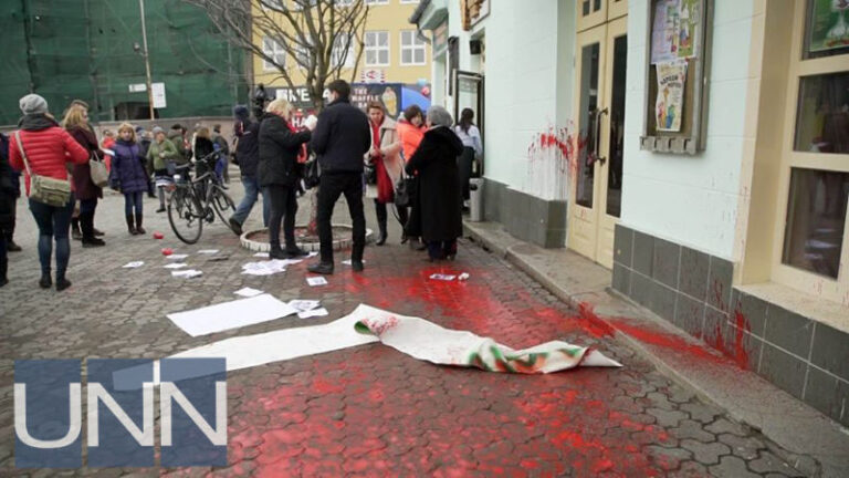 У Львові та Ужгороді напали на учасниць акцій із захисту прав жінок (ФОТО, ВІДЕО)