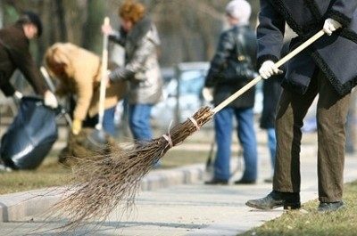 Муніципальна дорожня компанія забезпечить франківських правопорушників громадськими роботами