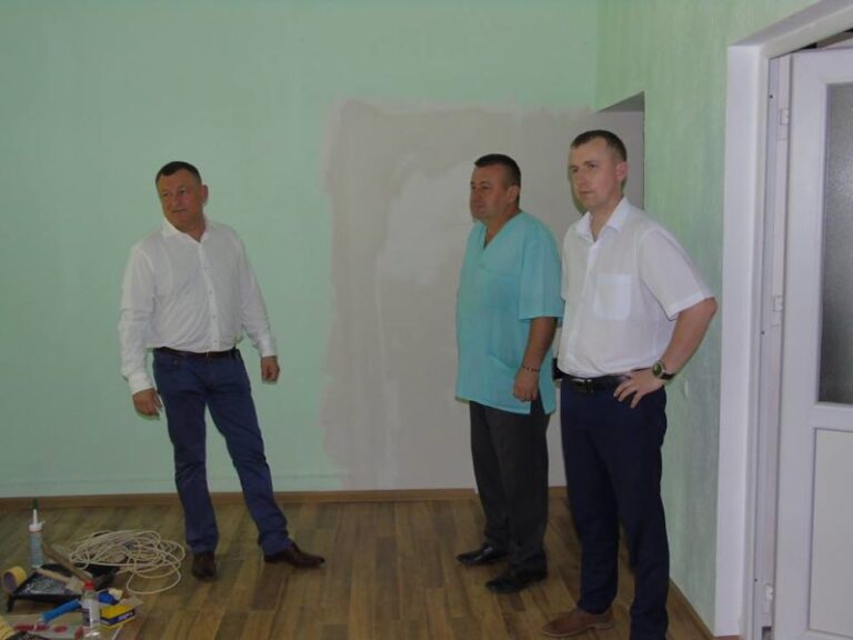 Триває капремонт корпусу прикарпатської лікарні