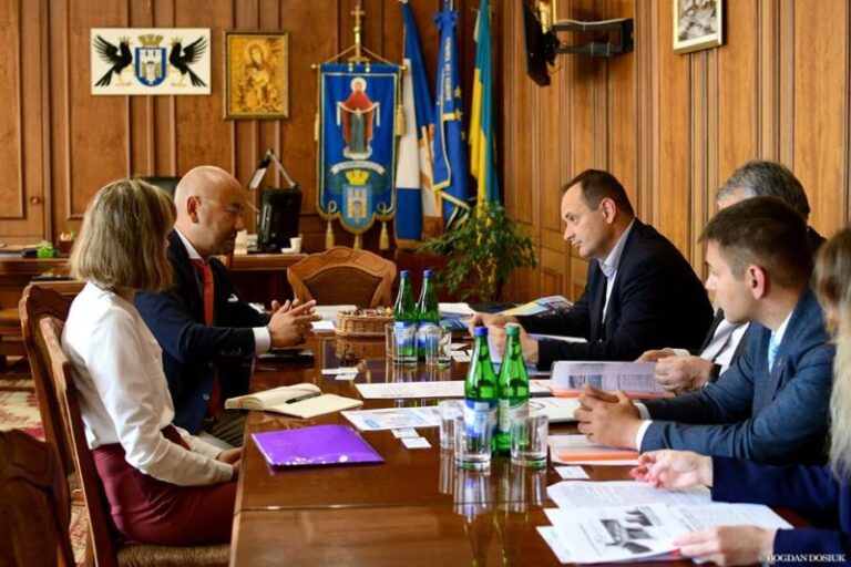 Японці хочуть інвестувати у переробку мулу на франківських очисних спорудах