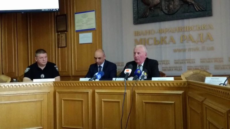 Новий міст через Бистрицю будують з недоліками