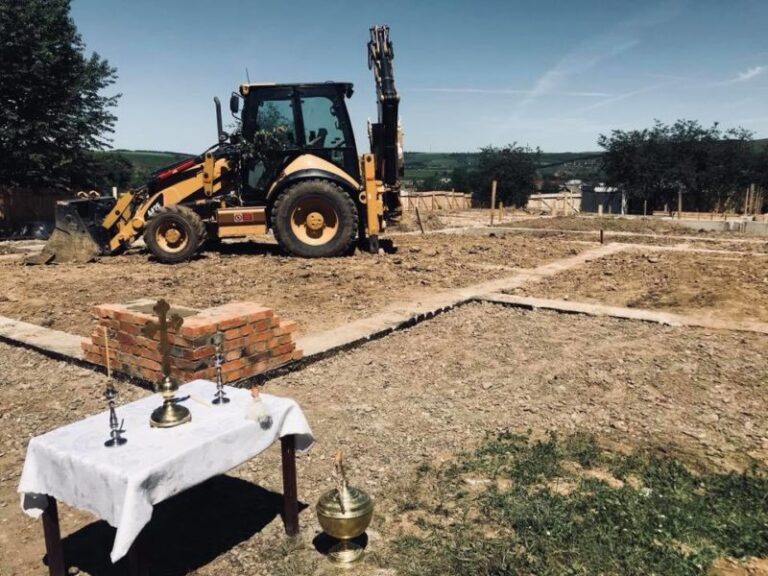 На Прикарпатті заклали символічну капсулу під будівництво нової школи (ФОТО)