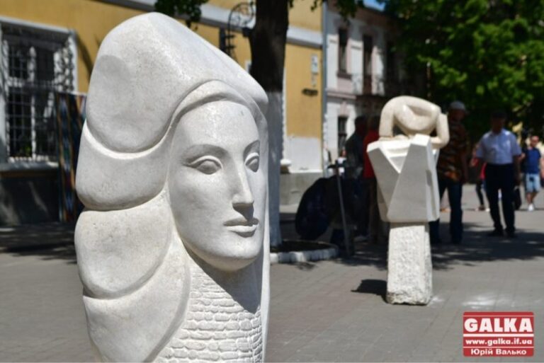 Франківцям показали “скульптури майбутнього” (ФОТО)