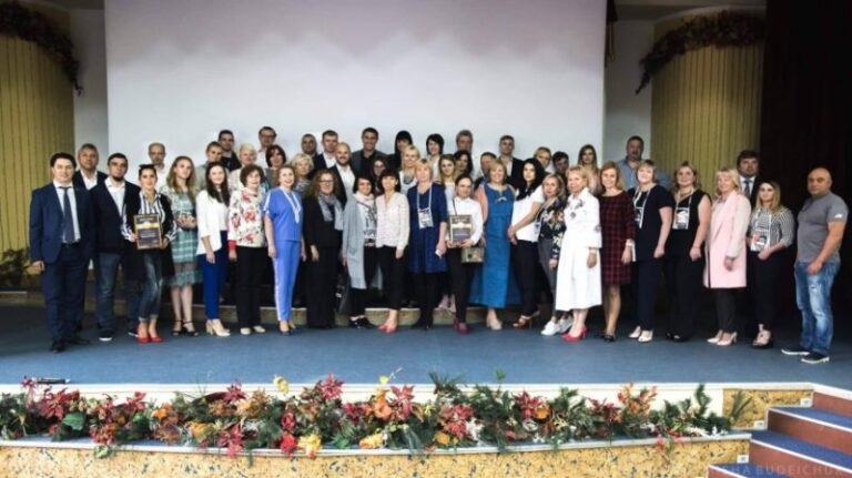 Велика конференція готельєрів та власників садиб відбулася на Франківщині (ФОТО)