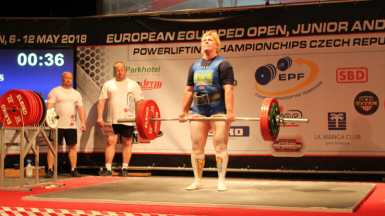 Прикарпатка виборола “срібло” на Чемпіонаті Європи з пауерліфтингу (ФОТО)