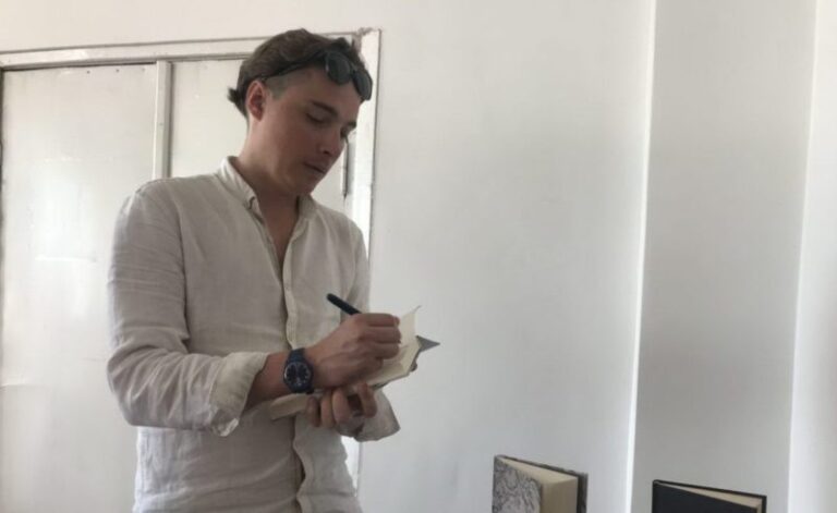 В Івано-Франківську відомий молодий поет презентував дві свої книги (ФОТО, ВІДЕО)