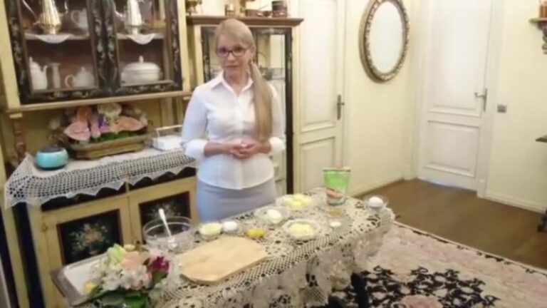 В інтернеті тролять сирники Тимошенко (ВІДЕО)