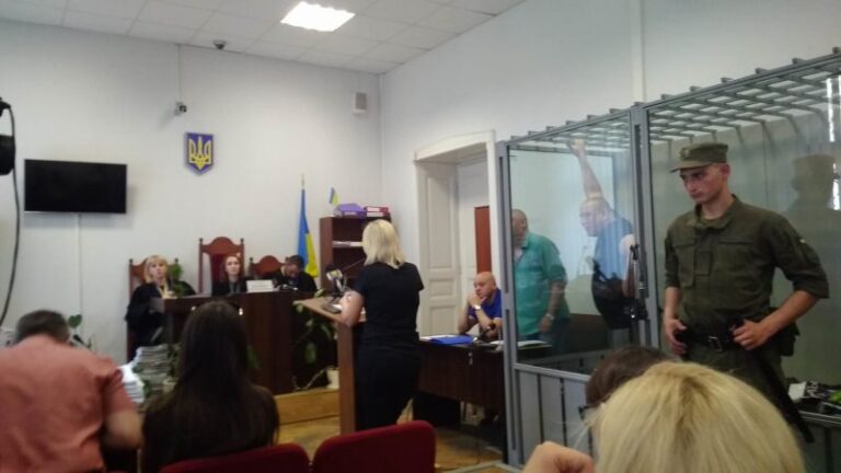 Рідні загиблого підприємця Гербіна вимагають від стрільця з-під Ратуші мільйон гривень компенсації