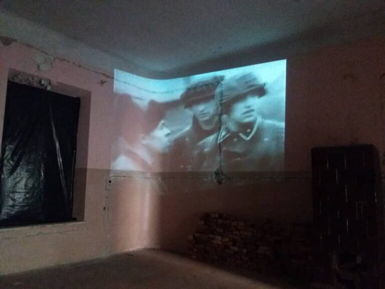 На стінах кімнат Палацу Потоцьких показують, як змінювався Франківськ впродовж ста років