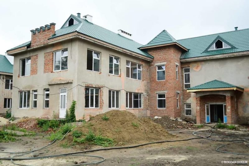 На Хоткевича відновлюють дитсадок на 200 місць (ФОТО)