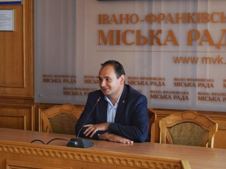 Марцінків обговорив із Радою старійшин освітянські проблеми (ФОТО)