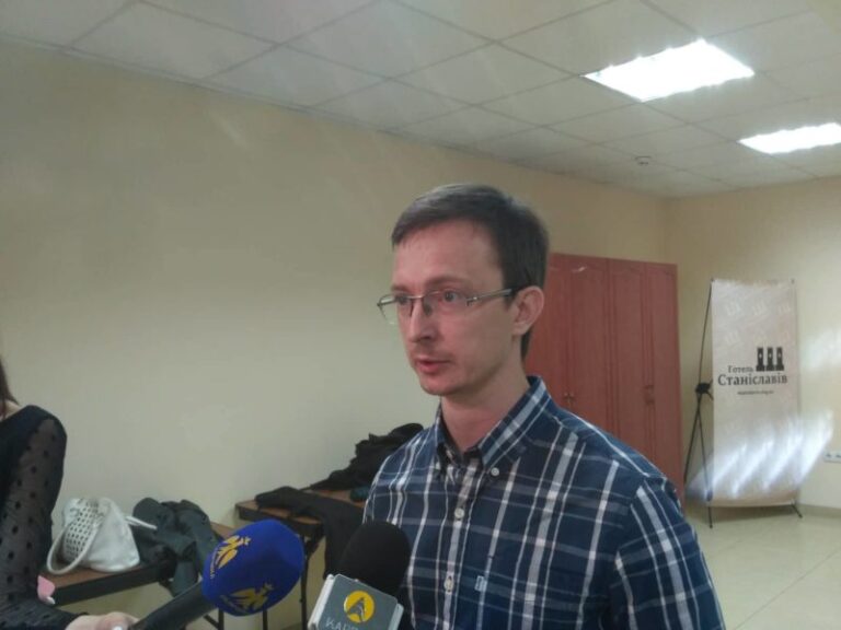 Швидкість, безпечність, прозорість: виборчу систему України обговорили у Франківську (ФОТО)
