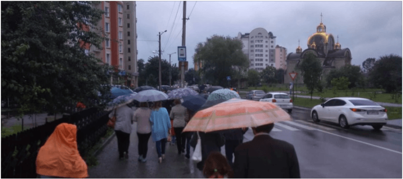 Голос соцмереж. Що франківці думають про блокування дороги на Пасічну