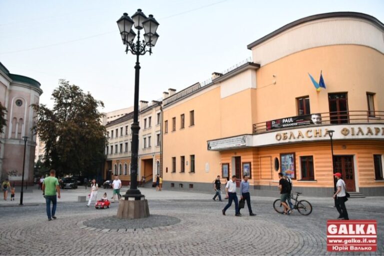 Франківці можуть отримати до 10 мільйонів гривень на вуличну культуру: стартував прийом заявок на гранти УКФ
