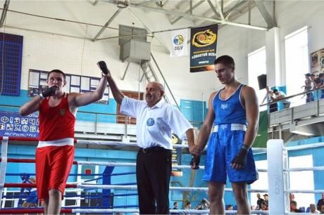 Франківські боксери привезли два “срібла” із чемпіонату України (ФОТО)