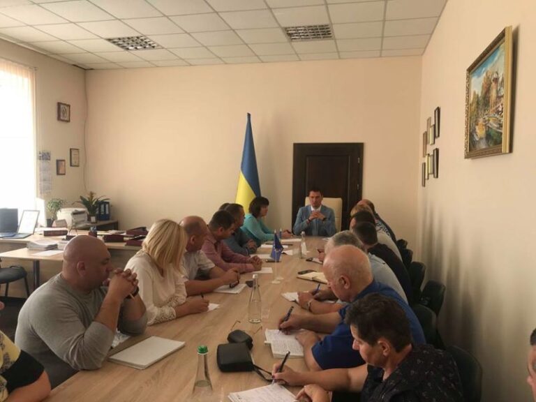 В управлінні держпраці забудовникам нагадали про оформлення працівників (ФОТО)