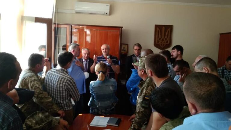 Сьогодні у Франківську погрожують перекрити дороги в центрі міста (ВІДЕО)