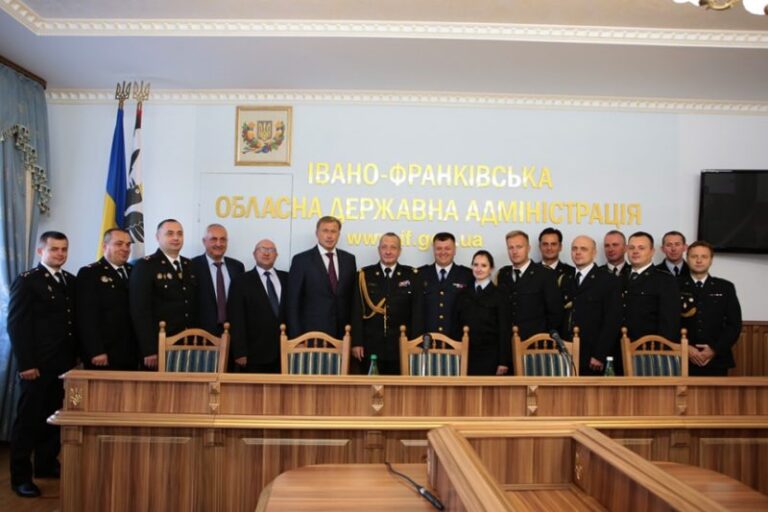 Гончарук зустрівся з делегацією рятувальників Малопольського воєводства (ФОТО)