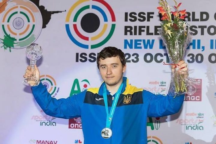 Український чемпіон світу зі стрільби допоміг поліції спіймати порушника (ВІДЕО)