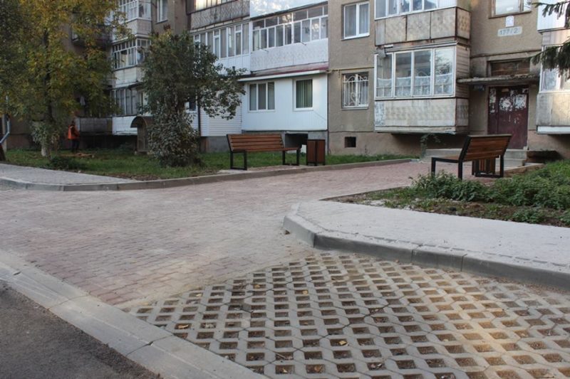На БАМі завершують облаштування великого двору (ФОТО)