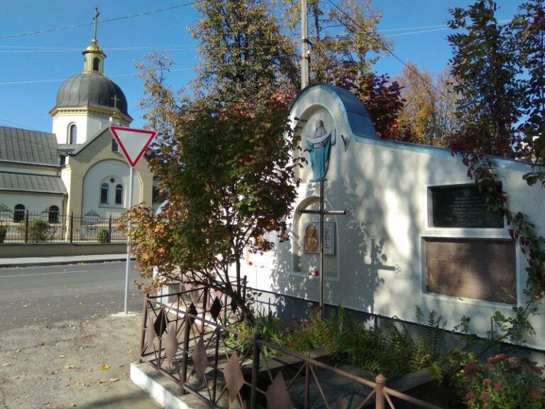 Історія однієї криївки. У Івано-Франківську пом’януть трьох повстанців, які загинули, аби не здатися ворогу