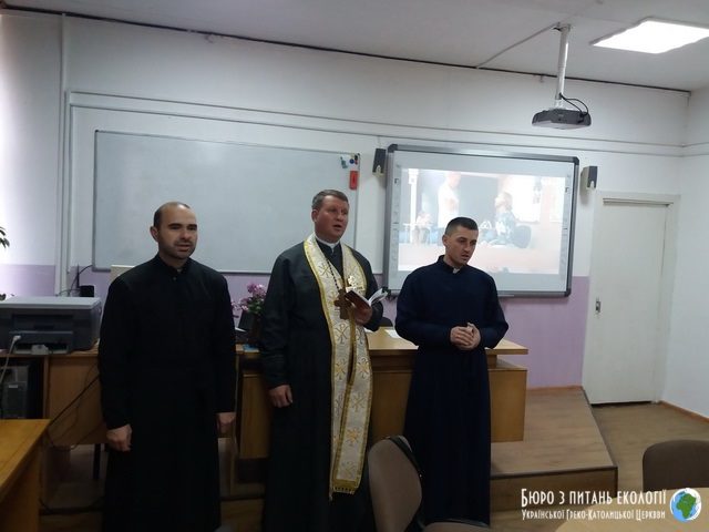 На Прикарпатті вчителів навчали основам християнської етики (ФОТО)