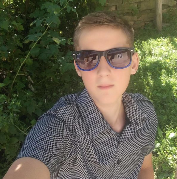 З приміського села зник 14-річний підліток, поліція просить допомоги у розшуку (ФОТО)