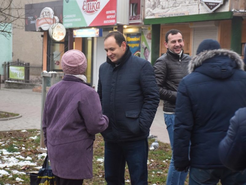 У “чорну п’ятницю” Марцінків не шукав знижок, а гуляв Каскадом (ФОТО)