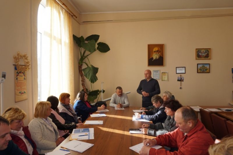 Старости прикарпатських громад створюють свій «Клуб» для обміну досвідом (ФОТО)