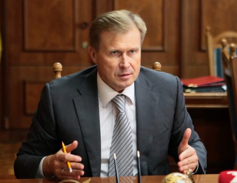 До кінця року працівники бюджетної сфери отримають заробітну плату в повному обсязі, – Гончарук