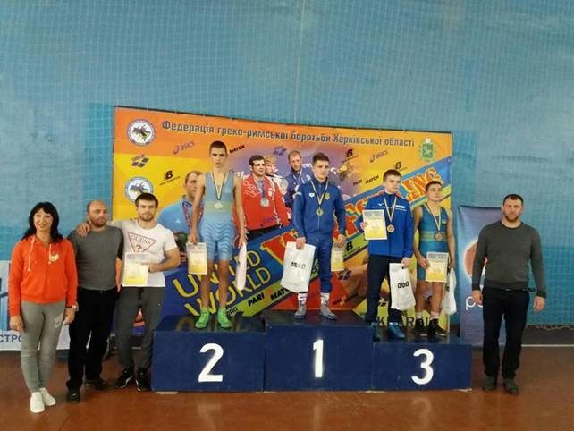 Долинянин виборов “золото” на чемпіонаті України з греко-римської боротьби (ФОТОФАКТ)