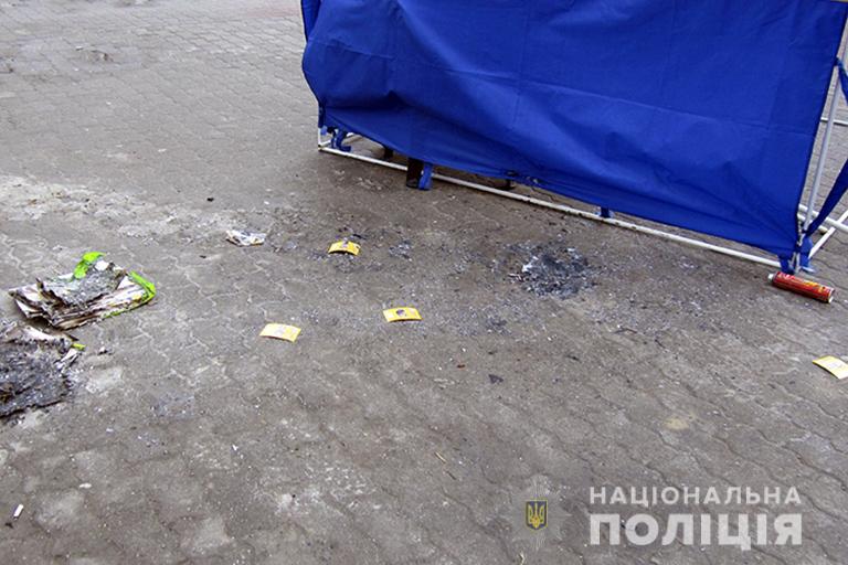 На Франківщині спіймали хулігана, котрий підпалив агітаційну палатку