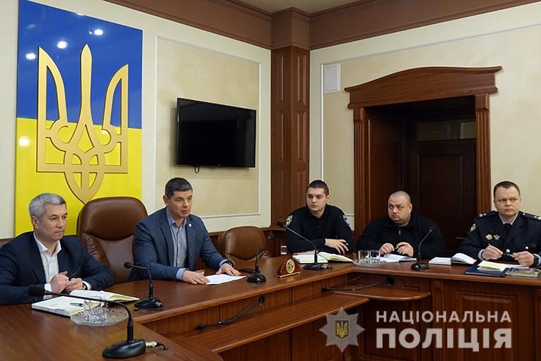 Керівник поліції Прикарпаття поспілкувався з курсантами-практикантами (ФОТО)