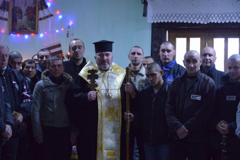 Для ув’язнених з колонії у Товмачику УГКЦ організувала святу вечерю (ФОТО)