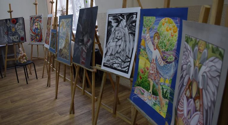 У Франківську відбувся конкурс учнівської творчості “Об’єднаймося ж, брати мої” (ФОТО)