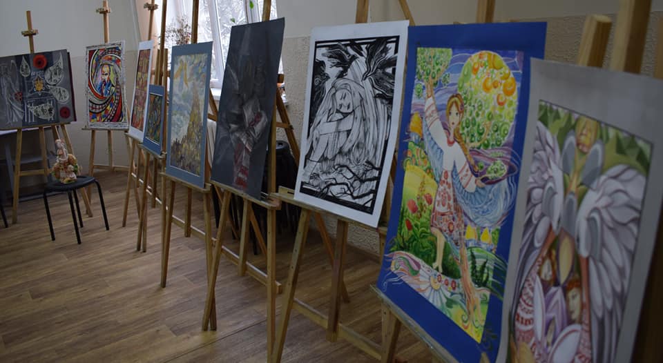 У Франківську відбувся конкурс учнівської творчості “Об’єднаймося ж, брати мої” (ФОТО)
