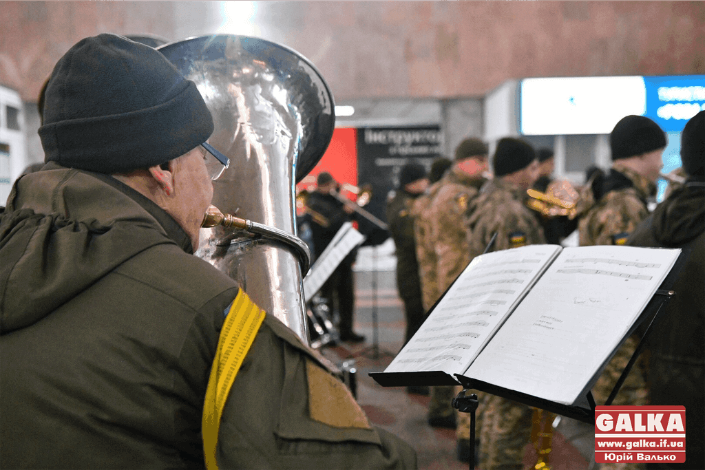 У Франківську пам’ятним концертом вшанували захисників Донецького аеропорту (ФОТО, ВІДЕО)