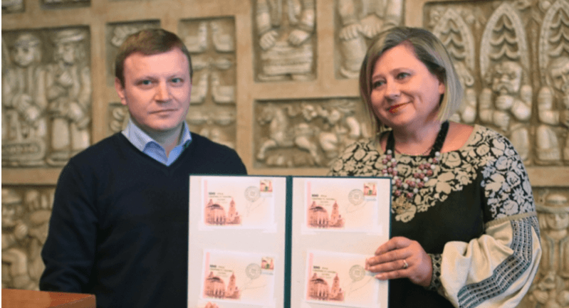 У Франківську до Дня Соборності відбулося спеціальне погашення марки (ФОТО)
